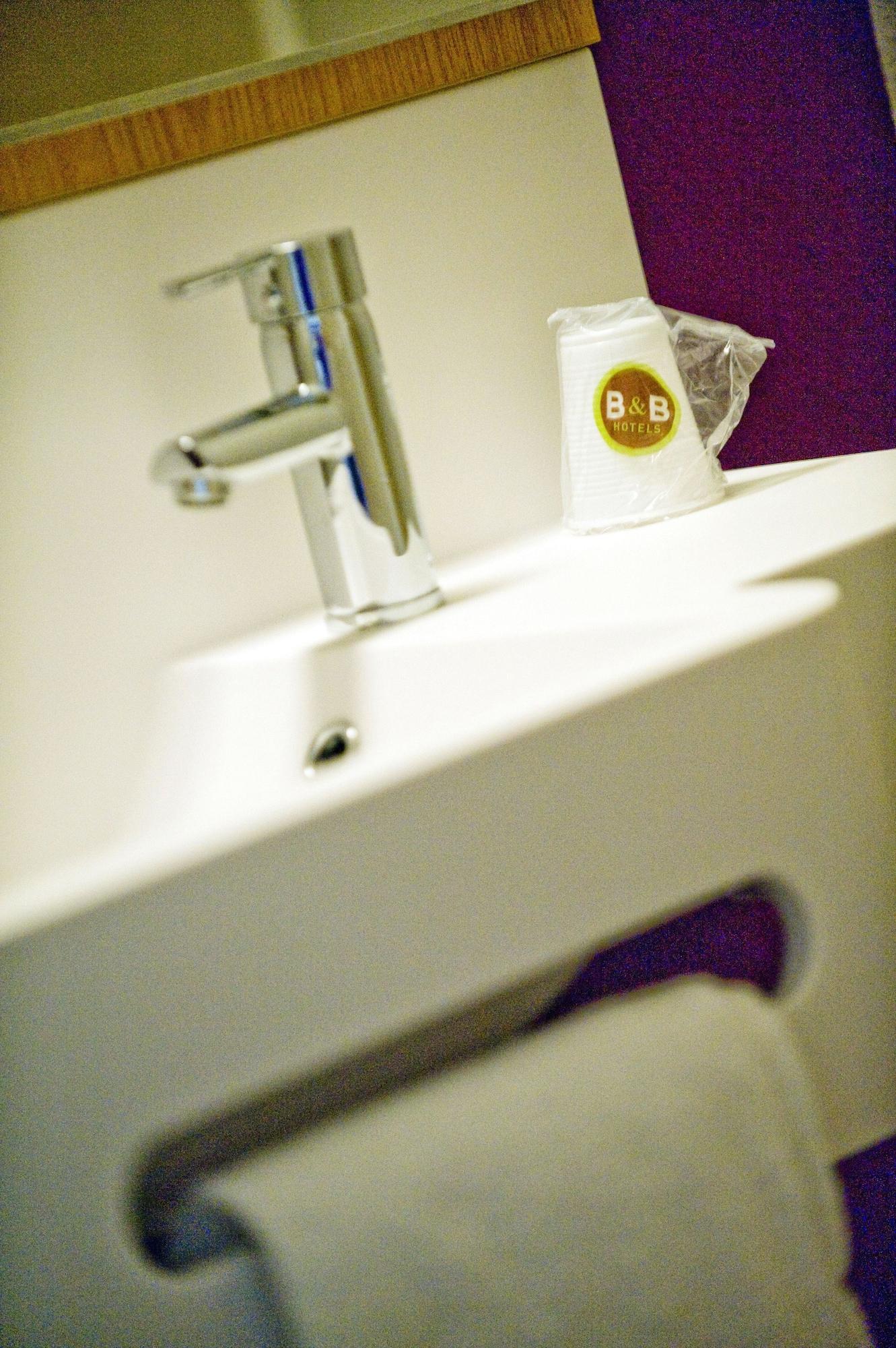 B&B Hotel La Rochelle Beaulieu Puilboreau Buitenkant foto