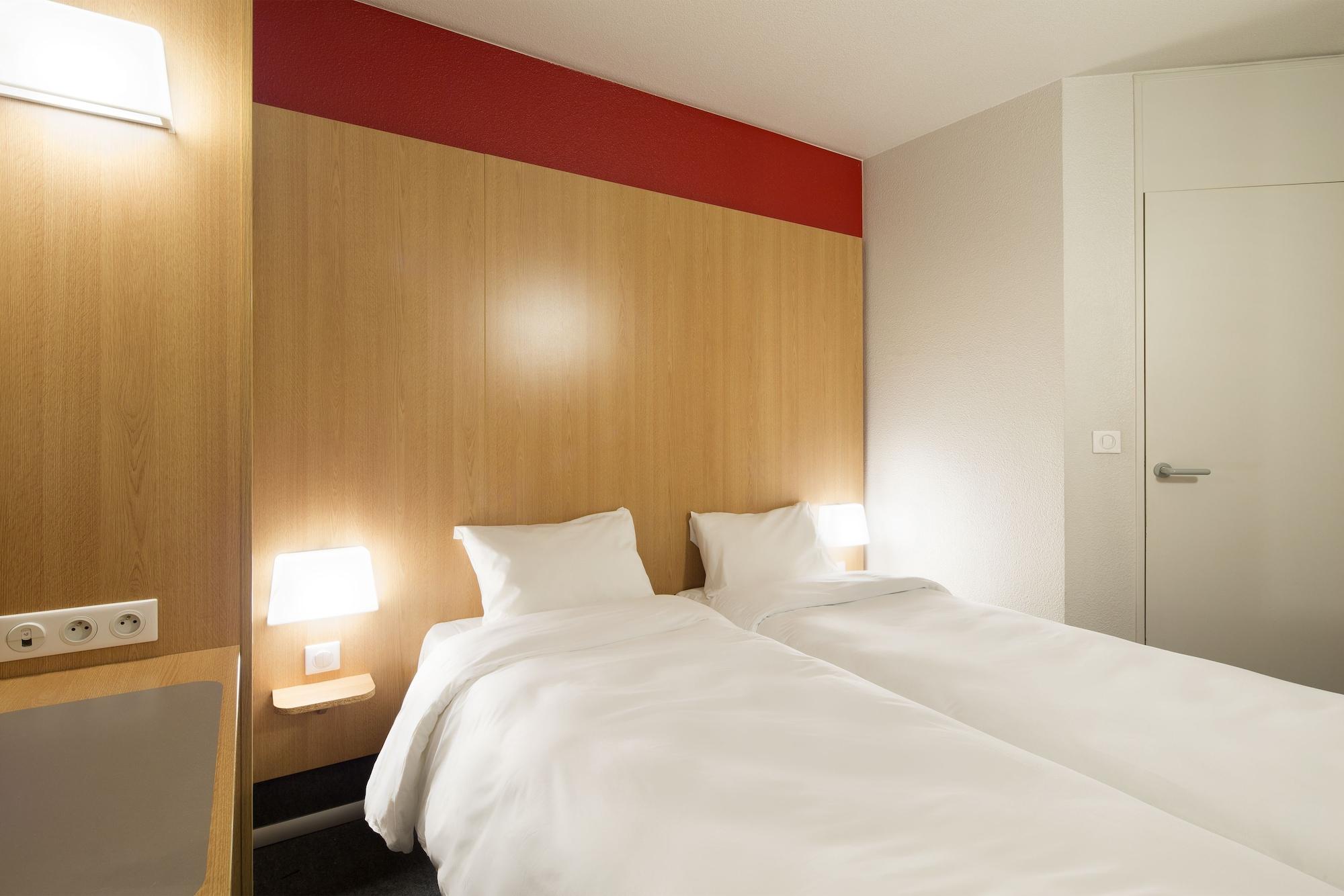 B&B Hotel La Rochelle Beaulieu Puilboreau Buitenkant foto
