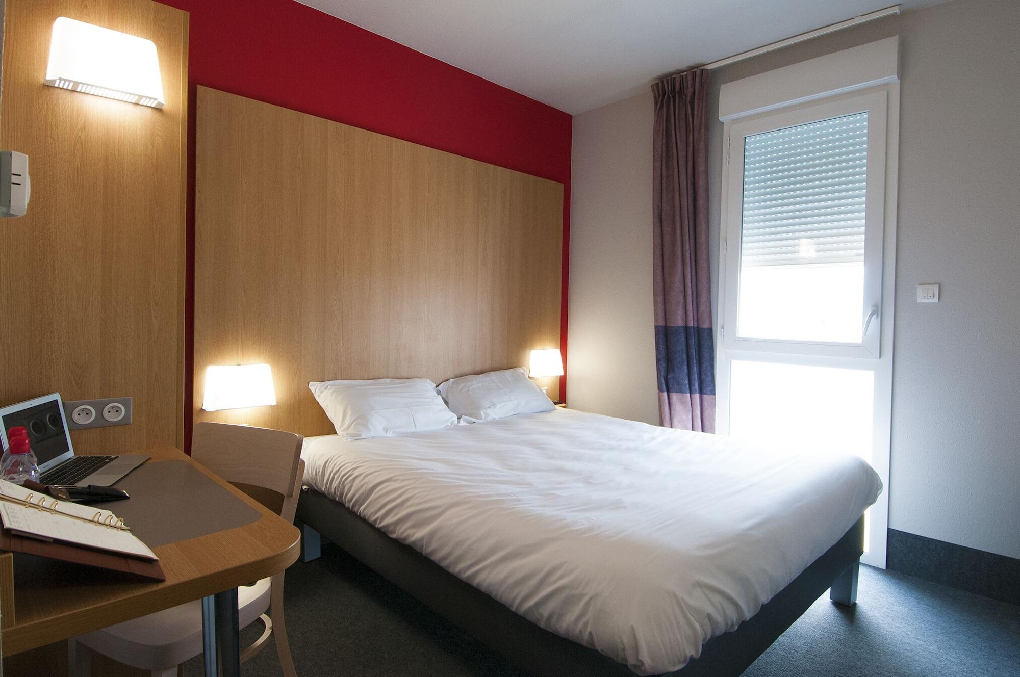B&B Hotel La Rochelle Beaulieu Puilboreau Buitenkant foto