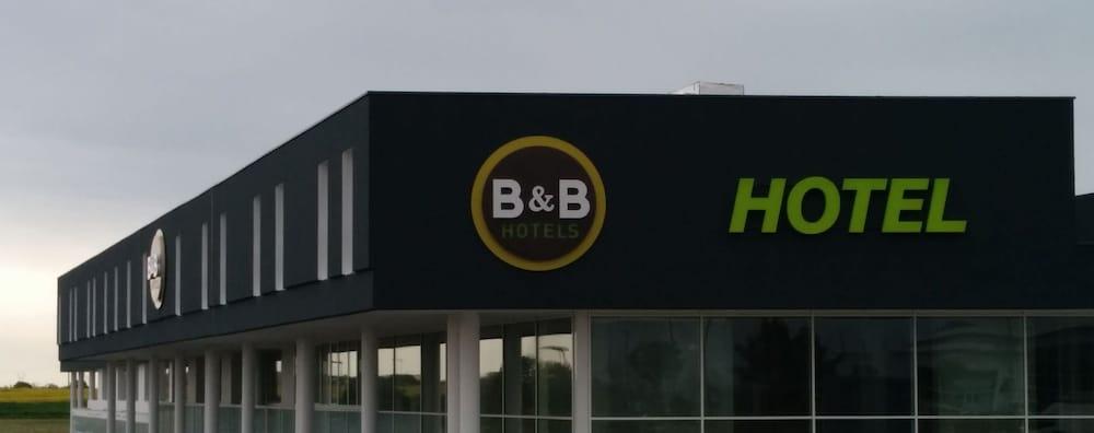B&B Hotel La Rochelle Beaulieu Puilboreau Buitenkant foto