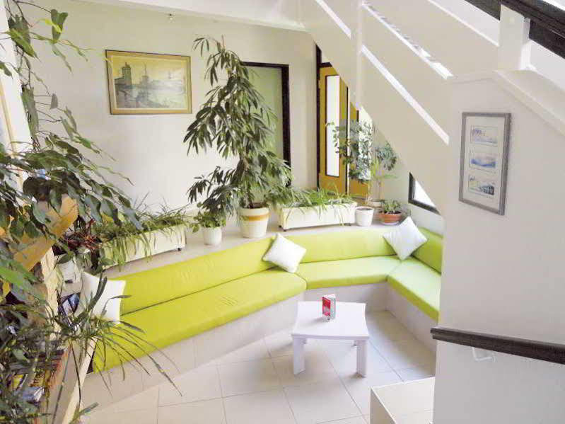 B&B Hotel La Rochelle Beaulieu Puilboreau Buitenkant foto